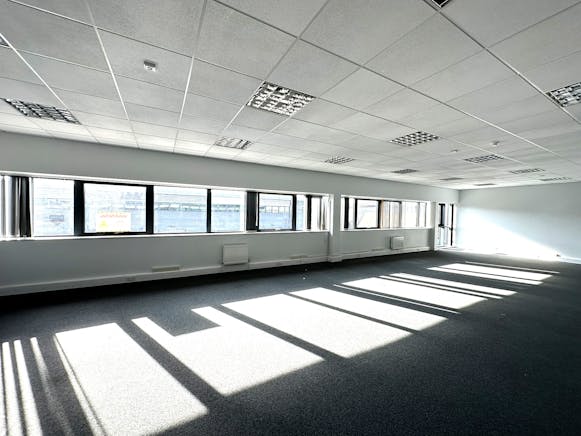 Unit 5 Vision, West Acton, Industrial To Let - IMG_0832.JPEG