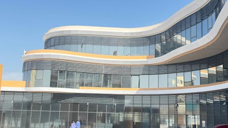 Prime Retail Spaces, Al Ghubrah Street, Muscat, Retail To Let - Ghubra Strip Mall office (7).jpeg