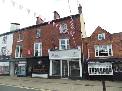 18 Market Place, Knaresborough, Retail To Let - SAM_2852.JPG