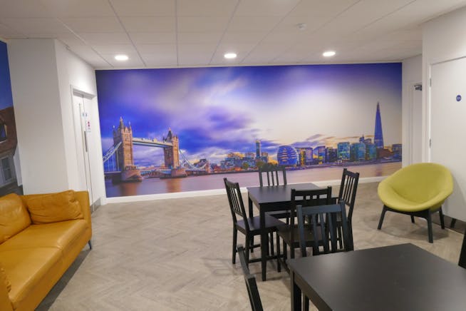 Stag House, Hertford, Offices To Let - P1060437.JPG