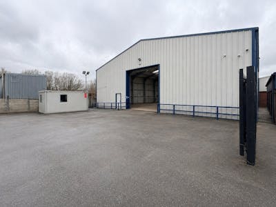 Unit 4, 17 Outram Road, Dukinfield, Industrial To Let - External photo.jpeg