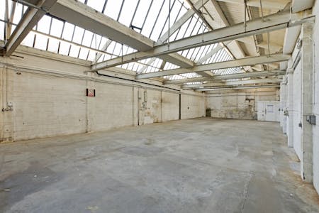 Unit 6 Mount Road Industrial Estate, Huddersfield, Industrial To Let - IMG_0388.jpg