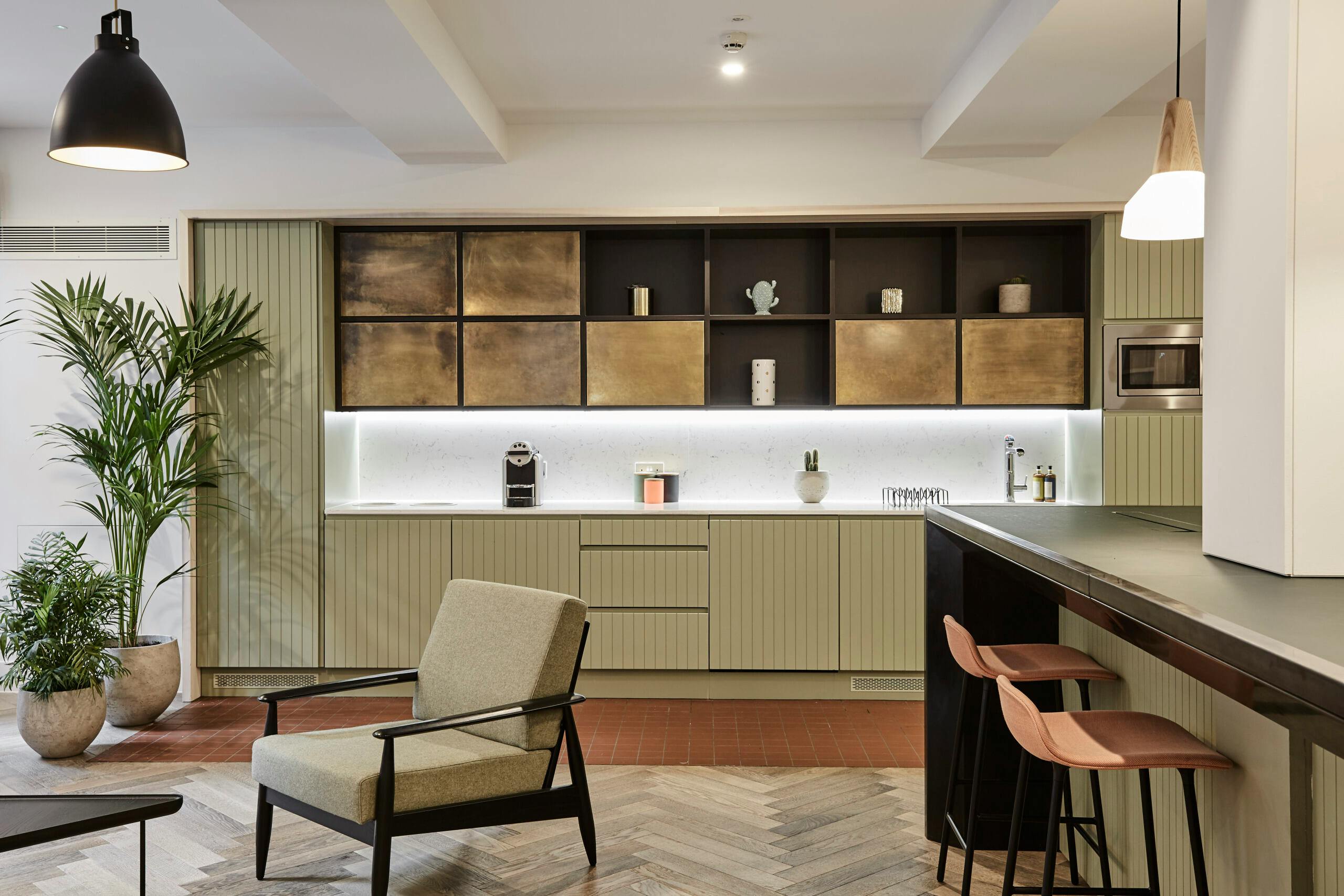 Office in London - photo 2