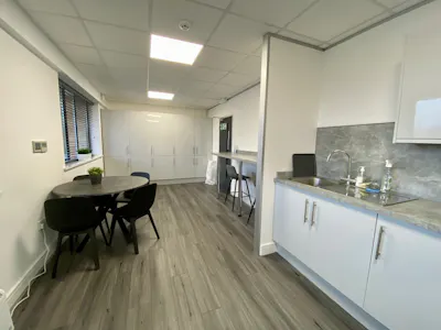 First Floor, 9 Old Field Road, Bridgend, Office To Let - 9 Bocam 02.jpg