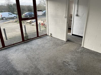 Unit 5A Bessemer Crescent, Rabans Lane Industrial Estate, Aylesbury, Industrial / Warehouse / Workshops To Let - Office 1.JPEG
