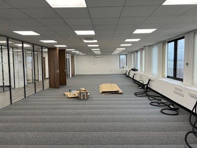 2nd Floor Offices, Southpoint, Crawley, Office To Let - office 2.jpg