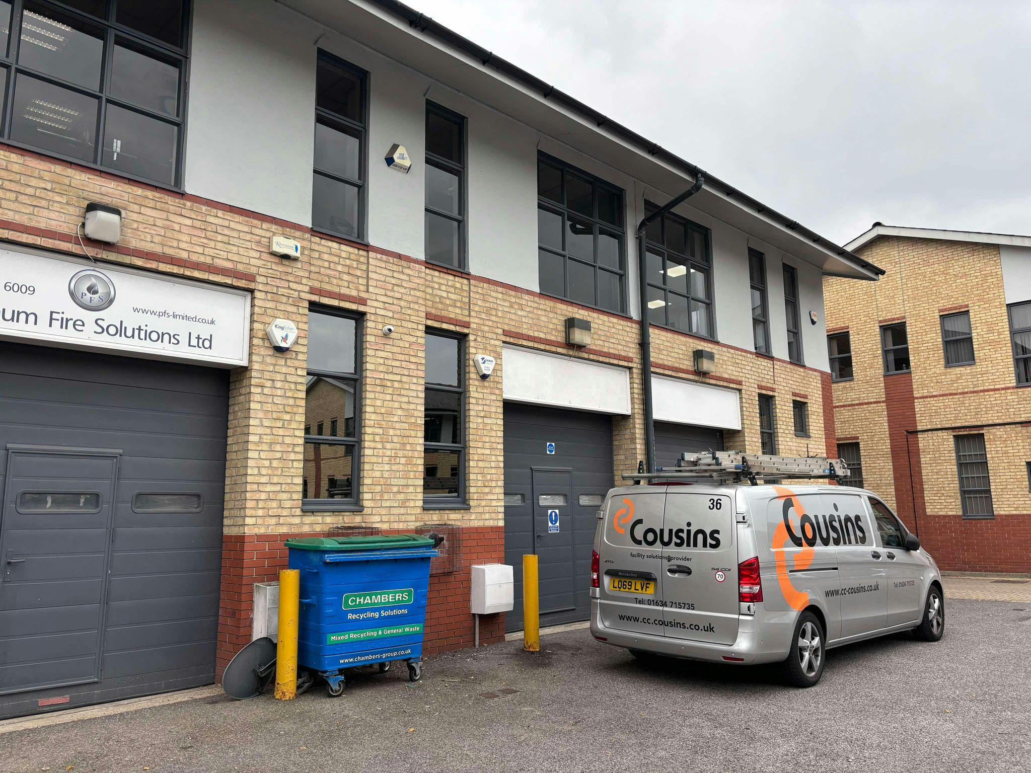 14 Farnborough Business Centre, Eelmoor Road, Farnborough, Industrial / Warehouse To Let - 456564532_2286779791669737_2865424488538167309_n.jpg