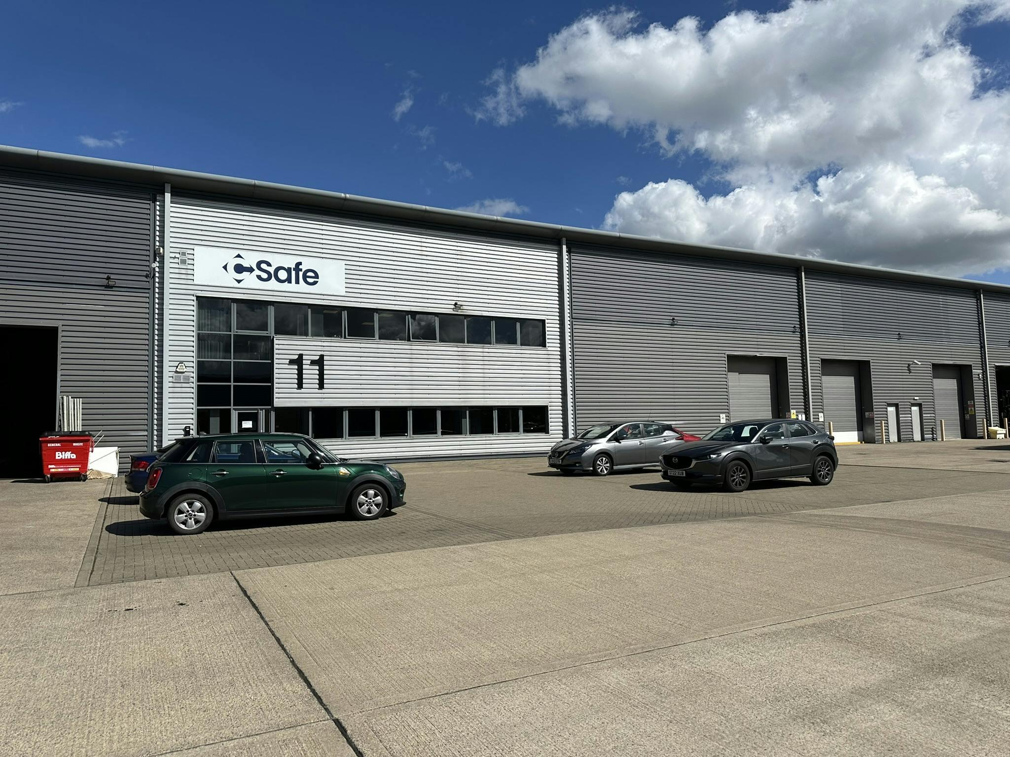 Unit 11, Hikers Way, Crendon Industrial Park