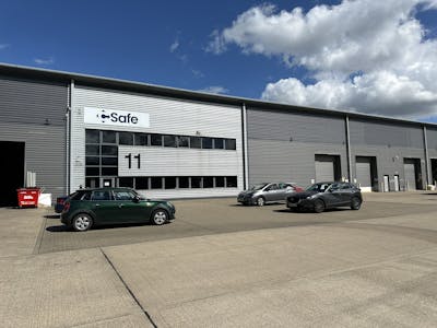 Unit 11, Hikers Way, Crendon Industrial Park, Long Crendon, Industrial To Let - IMG_5630.JPEG
