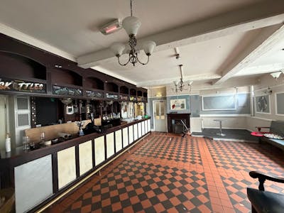 The Bridge Inn, 1 Lowesmoor Terrace, Worcester, Residential Flat / Leisure To Let - p9.jpg