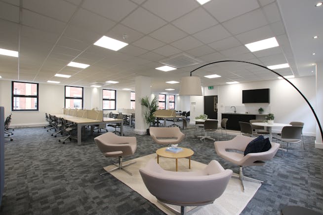 St James House, Leeds, Offices To Let - L7D_5732.JPG