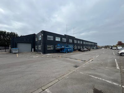 Rawmec Industrial Park, Hoddesdon, Industrial / Warehouse To Let - IMG20251023WA0020.jpg