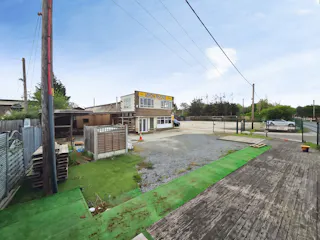 Assendon Works, Hockley, Industrial To Let - c31411bc-WhatsApp 20Image 202026-06-01 20at 2009.40.22 20 282 29.jpeg