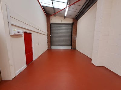 Delph Industrial Estate, Brierley Hill, Industrial To Let - 1000008120.jpg