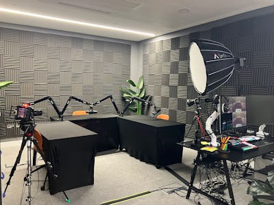 10 Exchange Square, London, Office Lease Assignment - Photo 3- Podcast Studio_sophie.watts_savills.com.jpeg