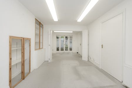 94 Wandsworth Bridge Road, London, High Street Retail To Let - 94 wandsworth bridge rd4810.jpg