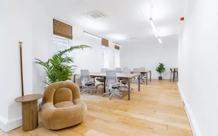 23 Clerkenwell Close, 23 Clerkenwell Close, London, Office To Let - 10.jpg