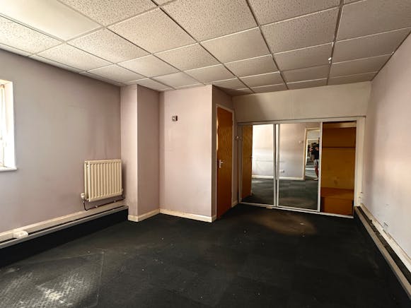 Unit 33, Hitchin, Industrial / Investment/Development For Sale - IMG_8635.JPG