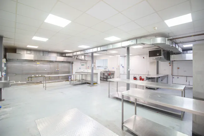 Unit 5 AMC Business Centre, Park Royal, Industrial / Warehouse To Let - 2.jpg