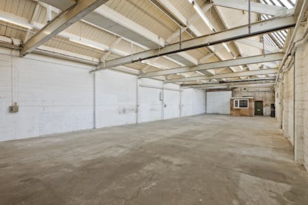 Unit 6 Mount Road Industrial Estate, Huddersfield, Industrial To Let - IMG_0390.jpg
