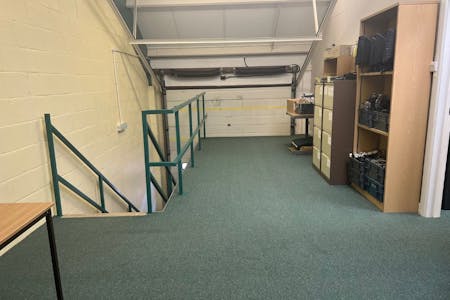 6 Peerglow Centre, Ware, Office To Let - 6.jpg
