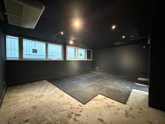 7 Eldon Way, Hockley, Leisure / Office To Let - WhatsApp Image 2026-03-04 at 17.40.18.jpeg