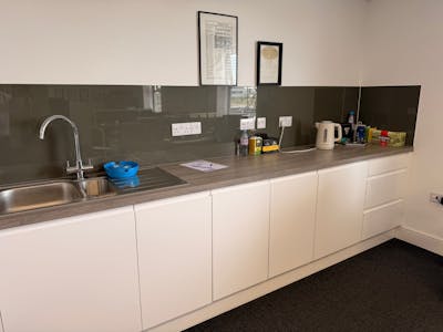 Cherry Orchard House, Rochford, Office To Let - 7eabdfd1-4153-4d0d-bf5a-b9824358a9da.JPG