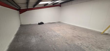 Unit 47-48, Pevensey, Industrial/Logistics / Office / Open Storage / Trade Counter / Warehouse To Let - 20260318_130557.jpg