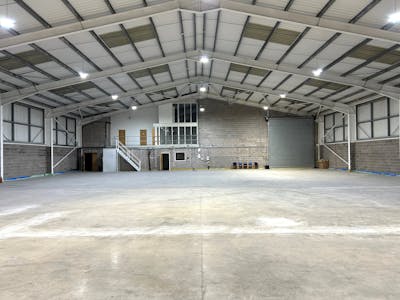 21 Buntsford Drive, Worcestershire, Industrial / Trade Counter / Warehouse To Let - internal 2.jpg