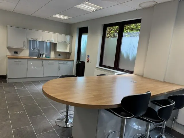 2 Twyford Place, High Wycombe, Other / Development / Investment / Offices To Let - cdb8cfe6-ab7e-4016-9dfc-6f4acf7f8505.jpg