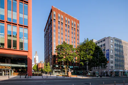 Suite 5B, Centurion House, Manchester, Office Lease Assignment - External Photo.jpeg