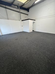 Unit 10, Greenway Workshops, Caerphilly, Industrial To Let - Unit 10 Greenway 02.jpg