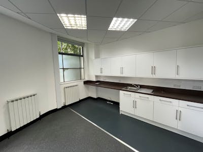 Unit 4, Heathgate Place, Hampstead, Office To Let - A5.jpg