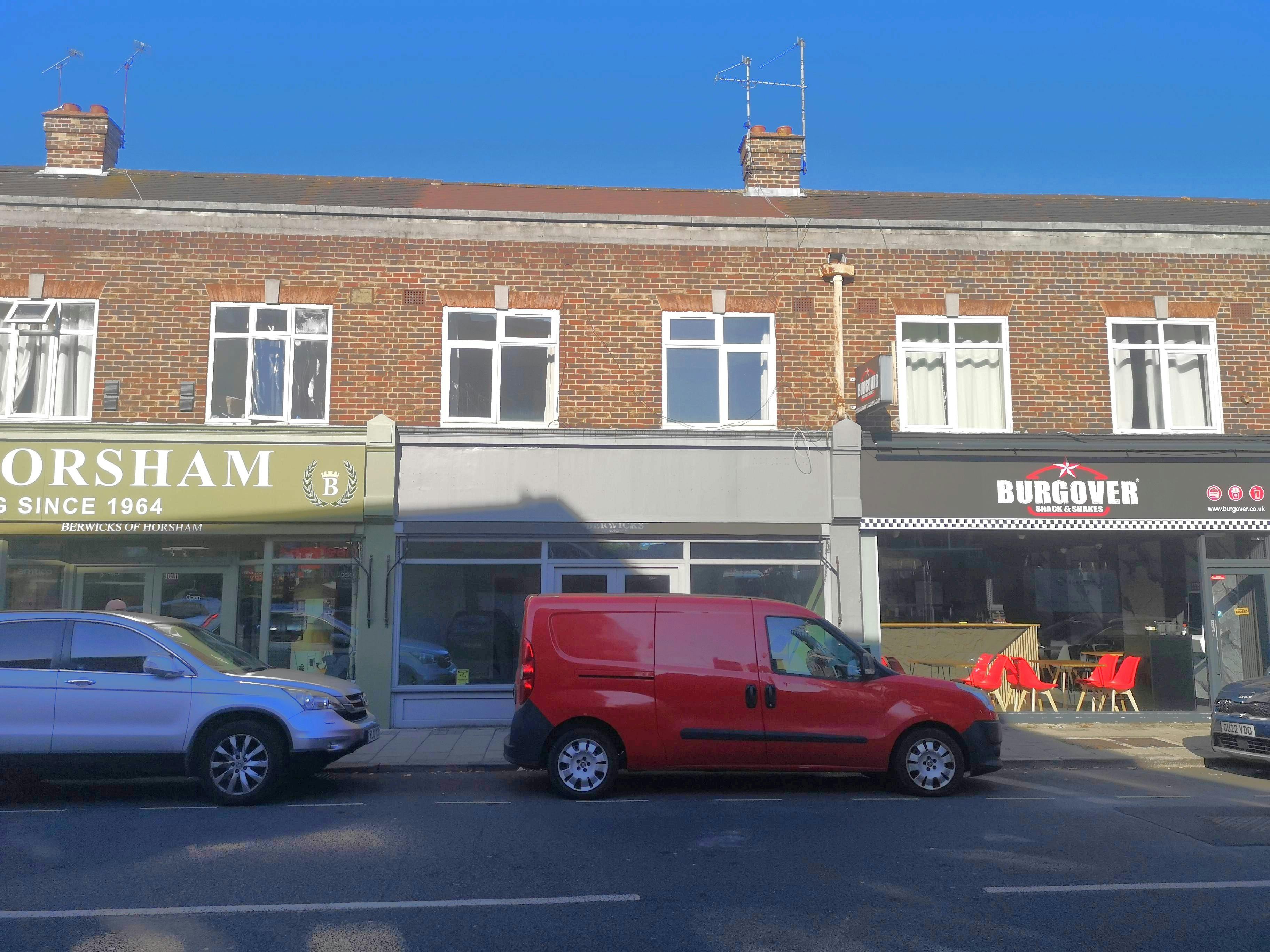 39 Springfield Road, Horsham, Retail To Let - IMG_20251009_104235.jpg