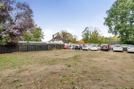 98-100 Welley Road, Wraysbury, Staines, Development / Investment / Residential / Retail / Open Storage For Sale - 1523365 (10).jpg