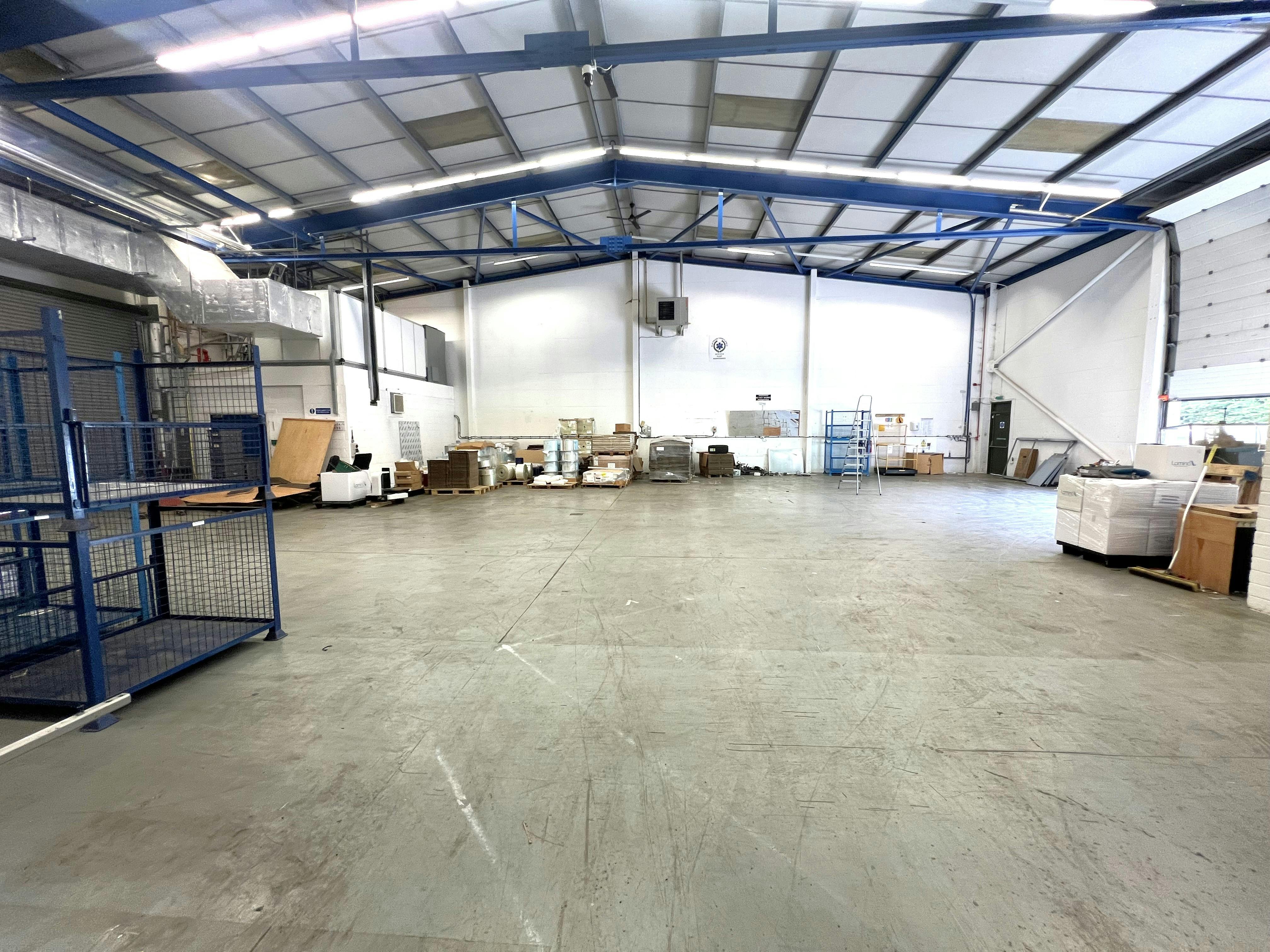 2 Daux Road, Billingshurst, Industrial For Sale - IMG_0387.jpeg
