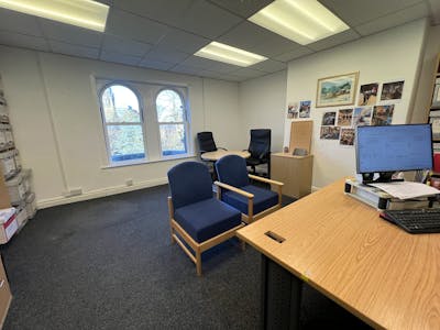 22 Victoria Avenue, Harrogate, Office To Let - 2nd Floor Office Suite