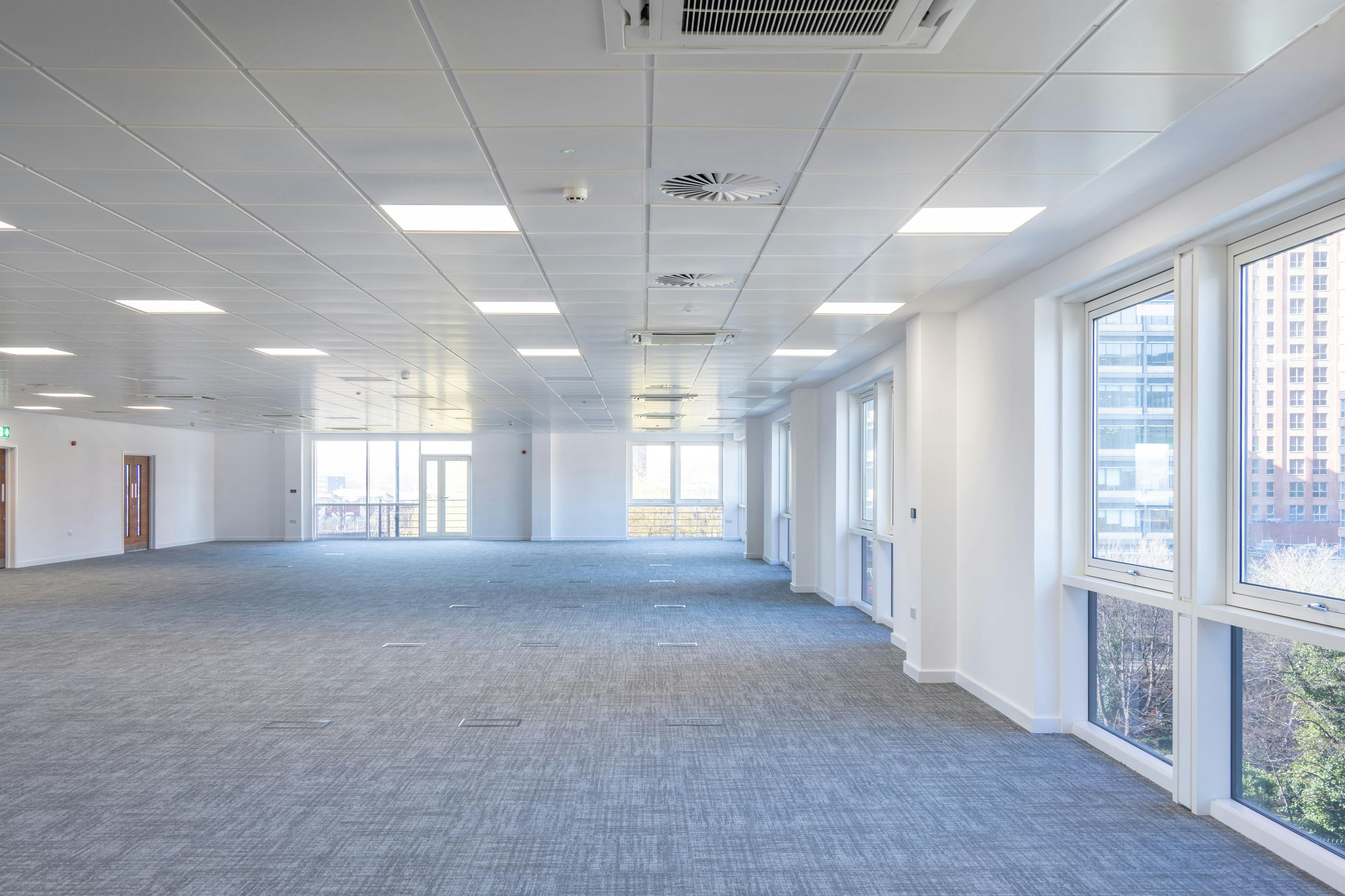 Riverside West, Whitehall Road, Leeds, Offices To Let - Riverside_West_0036.jpg