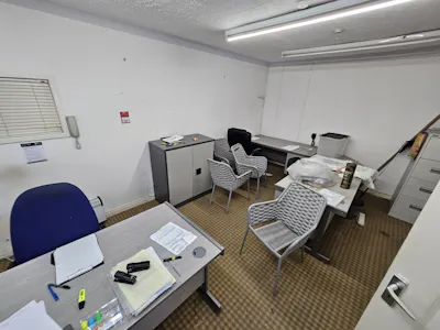 Unit 3 Holland Street, Rochdale, Industrial / Workshops To Let - 20260430_111639.jpg