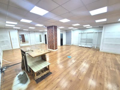 51-53 Market Street, Hyde, Retail To Let - 20250715_101512.jpg