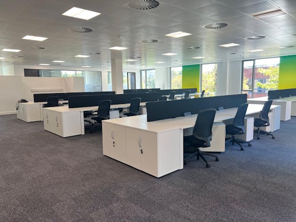 First Floor Office Suite, Prospero, Redhill, Offices To Let - PHOTO20251020170510 2.jpg