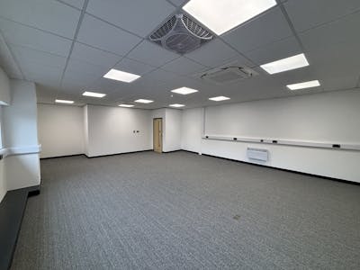 Unit D8.1, Main Avenue, Pontypridd, Industrial To Let - IMG_0160.jpg