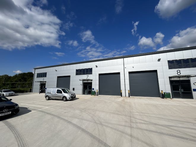 Unit 7 Phase 3 - Quantum Business Park, Beacon Hill Road,  Church Crookham, Fleet, Warehouse & Industrial To Let - IMG_4225.jpg