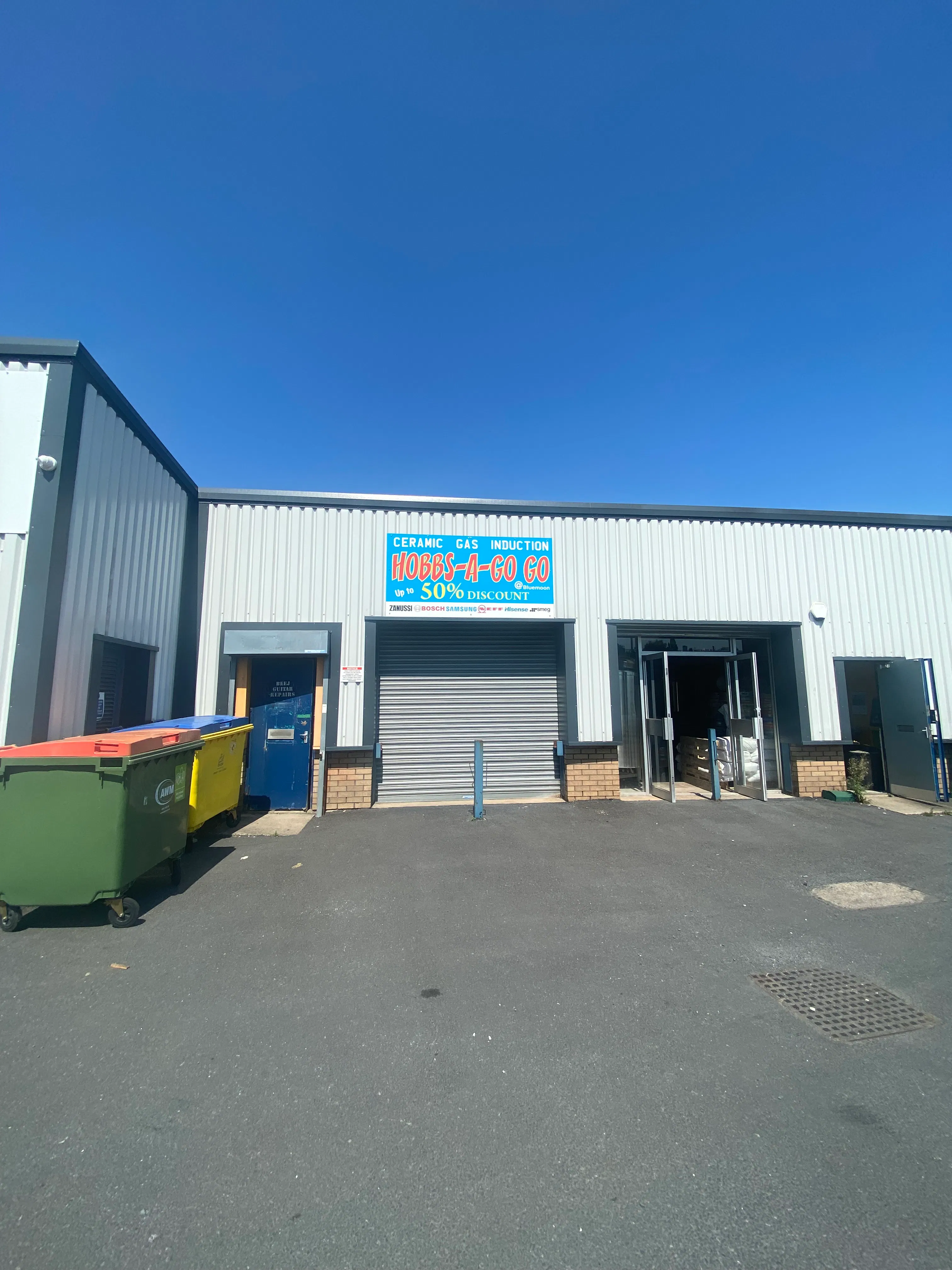 Unit 7 Armley Link Trading Estate, Leeds, West Yorkshire, LS12 2QN