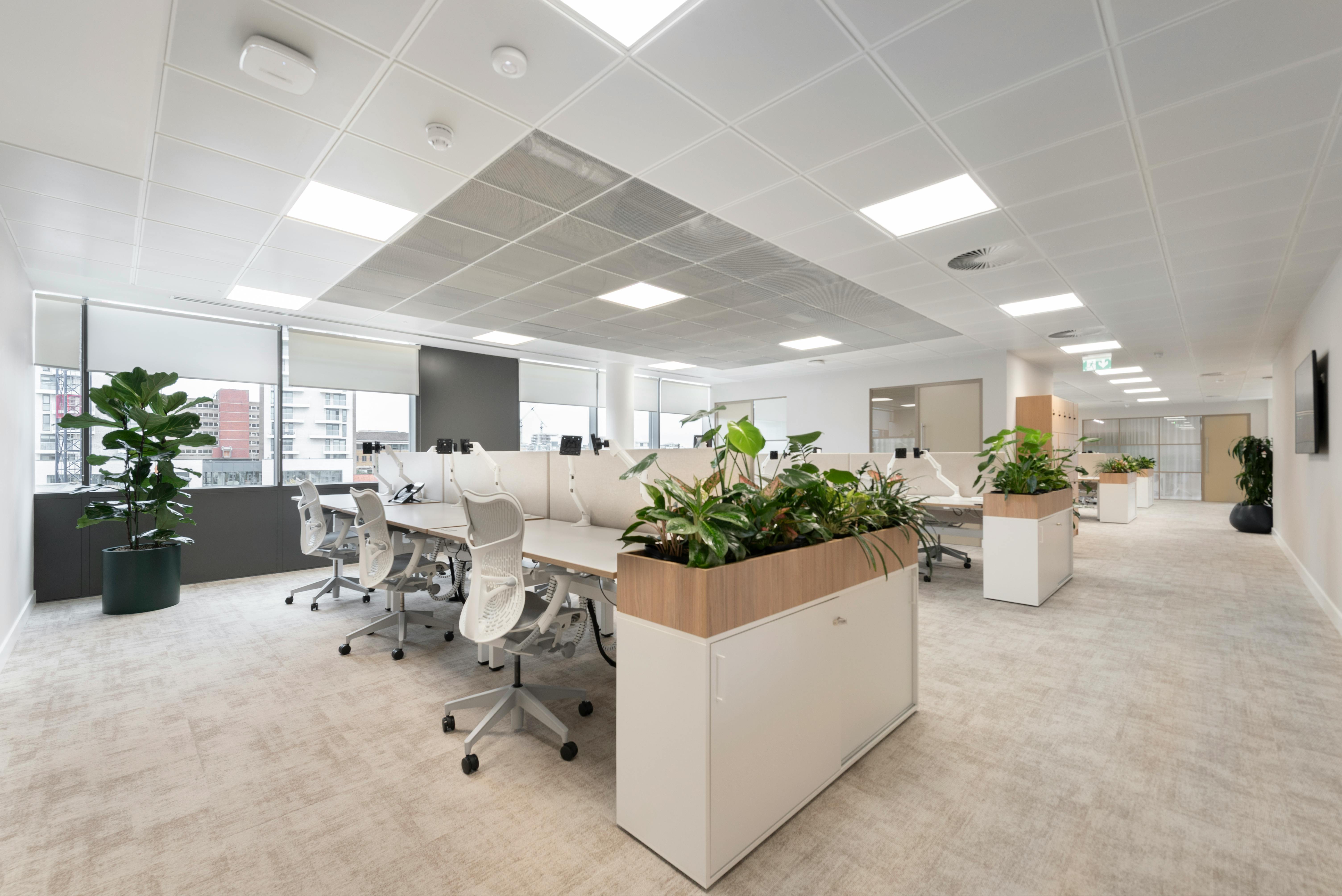 One Bell Street, Maidenhead, Offices To Let - 3Fview01.jpg