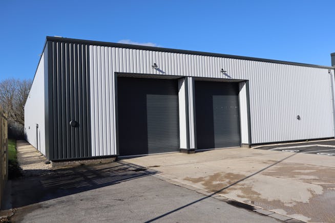 Unit B James Watt Close, Hawksworth Trading Estate, Swindon, Industrial To Let - IMG_1882low.jpg