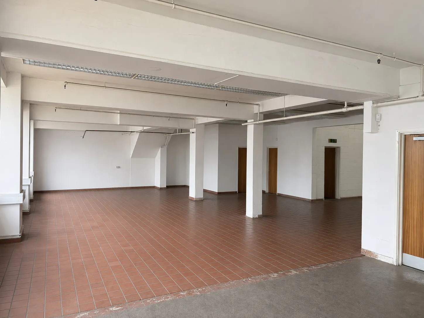 16-17 Oakwood Industrial Centre, Harlow, Industrial To Let - ChatGPT Image Jun 11, 2026, 04_13_55 PM.jpeg