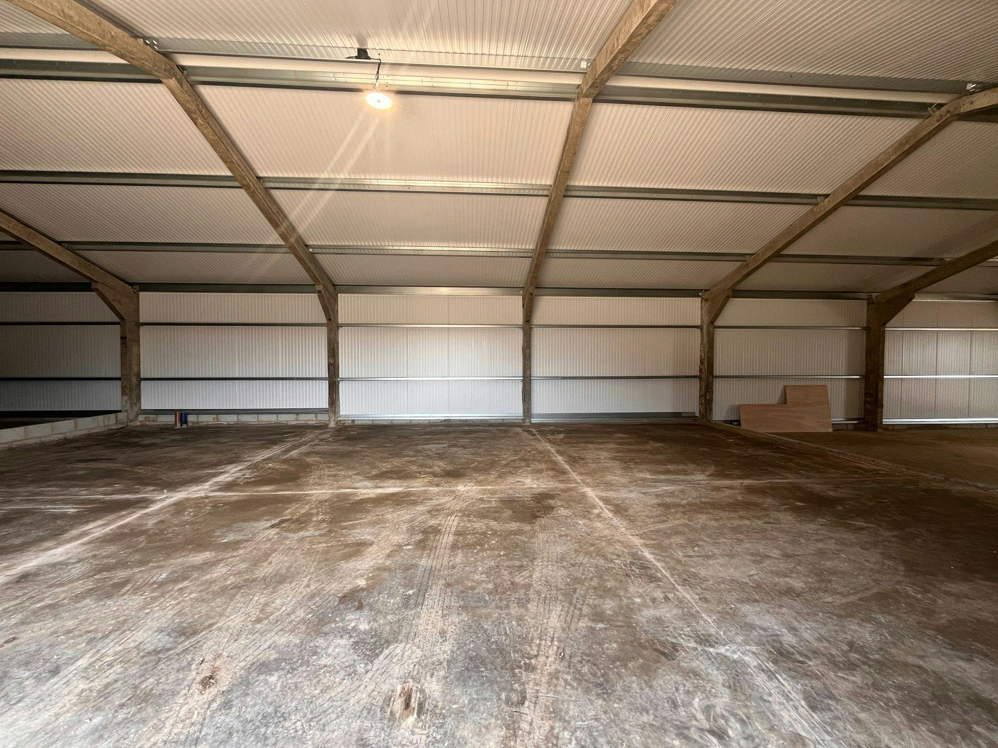 Industrial Units, Oakcroft Farm, Aylesbury, Industrial To Let - WhatsApp Image 2026-05-26 at 09.40..jpeg