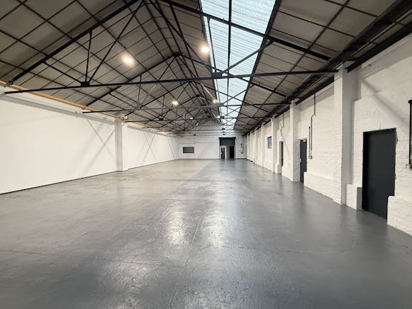 Unit 3, Droitwich Enterprise Hub, Droitwich Spa, Industrial To Let - 20251223_123253770_iOS (1).jpg