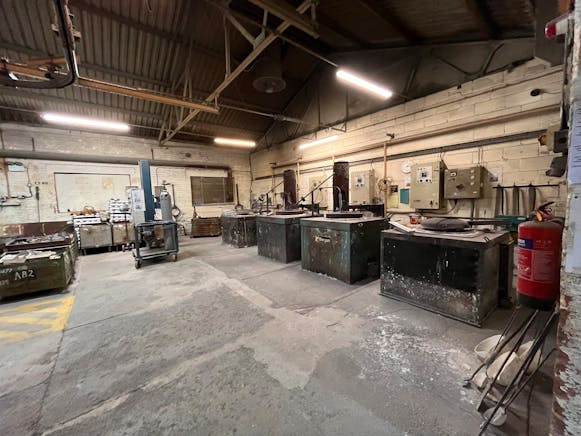 206-208 Bellingdon Road, Chesham, Development / Industrial For Sale - IMG_3084.JPEG